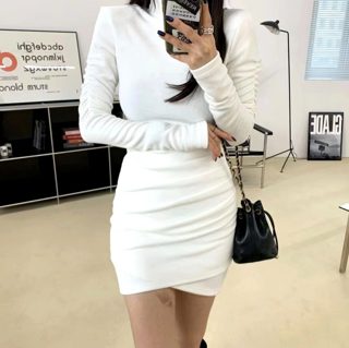 白色