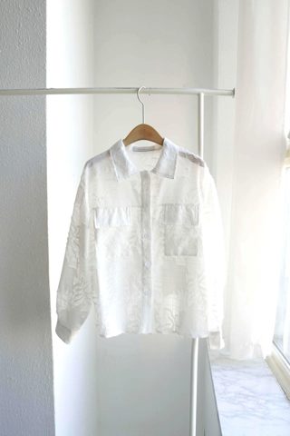 白色