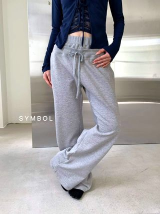 藏青色