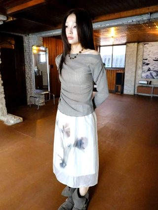 军绿色