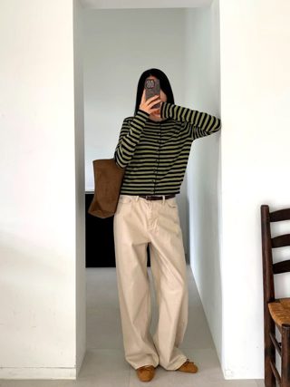 藏青色