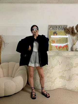 藏青色