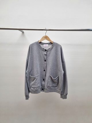 红色