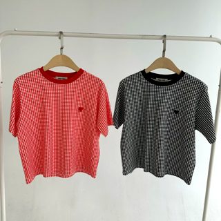 红色