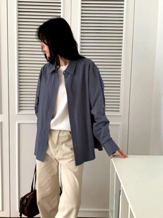藏青色