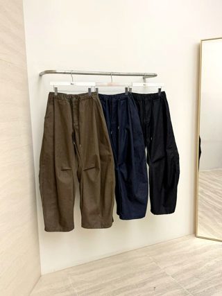 军绿色