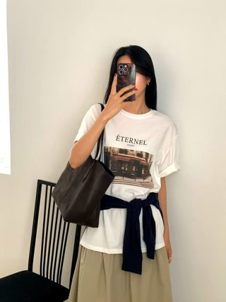 白色