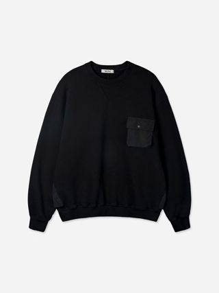 黑色