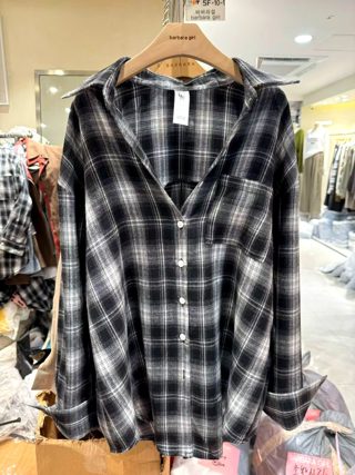 藏青色