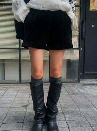 藏青色