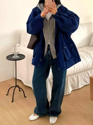 藏青色