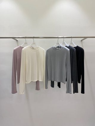 白色