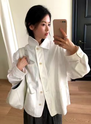 白色
