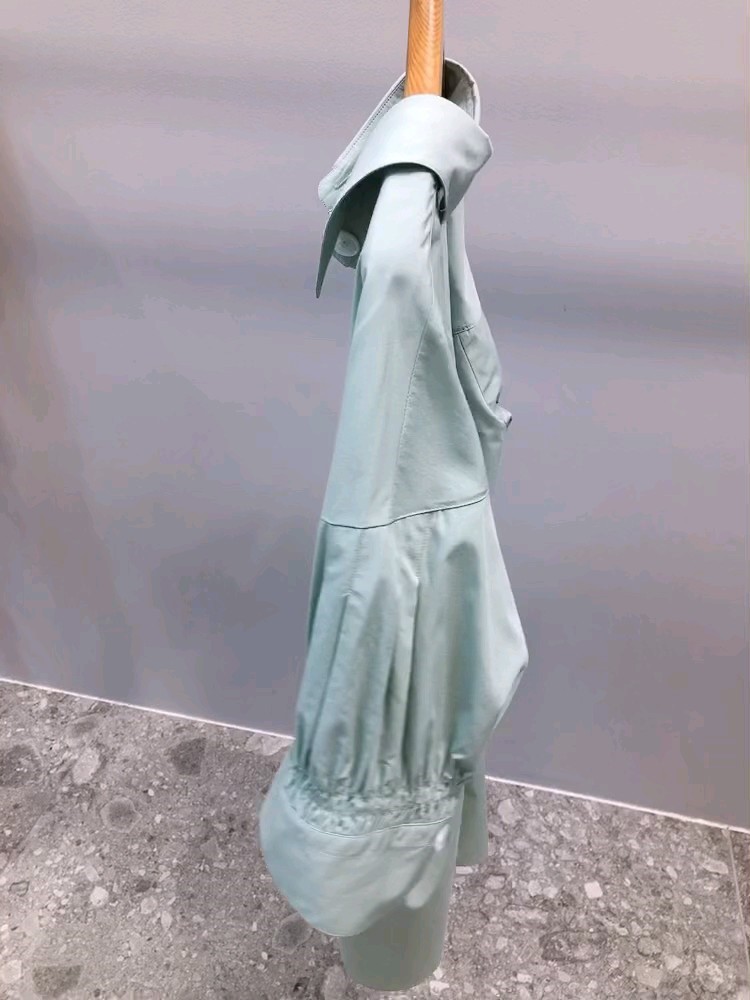 민트(薄荷色)