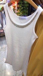 횐색(白色)