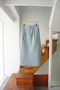 회색(灰色)