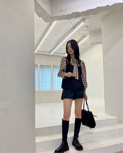 커피색(咖啡色)