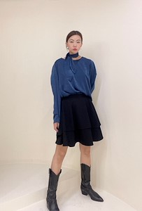 곤색(藏蓝色)