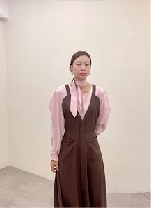 핑크색(粉红色)